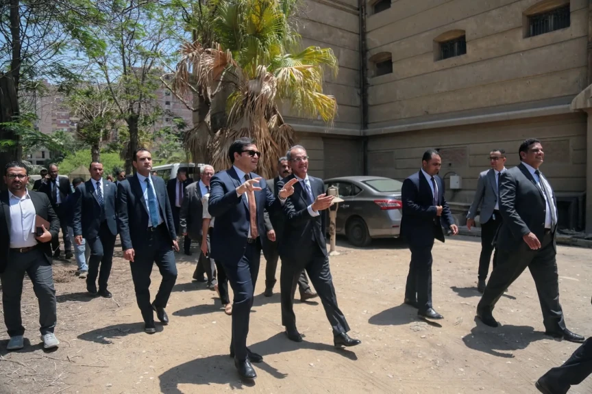 وزيرا الثقافة والاتصالات وتكنولوجيا المعلومات يتفقدان متحف الأمير وحيد سليم