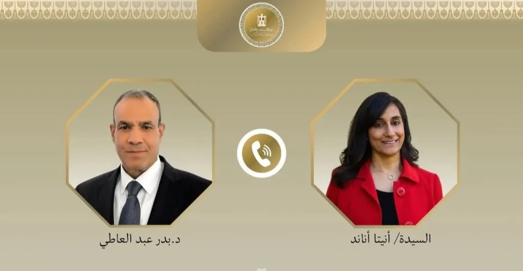 وزير الخارجية والهجرة يتلقى اتصالًا هاتفيًا من وزيرة الخارجية الكندية