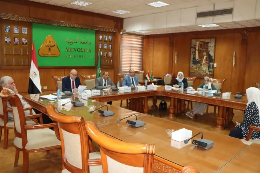 جامعة المنوفية تُجري مقابلات شخصية للمتقدمين للمنح الصينية