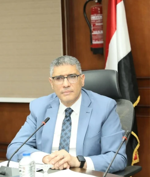 محافظ الجيزة يتابع انتظام تشغيل أسواق اليوم الواحد بأحياء إمبابة والعجوزة