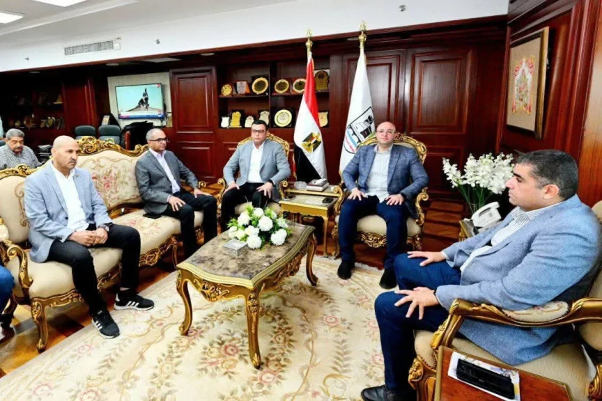 وزير الإسكان يصل محافظة بني سويف لمتابعة موقف عدد من المشروعات