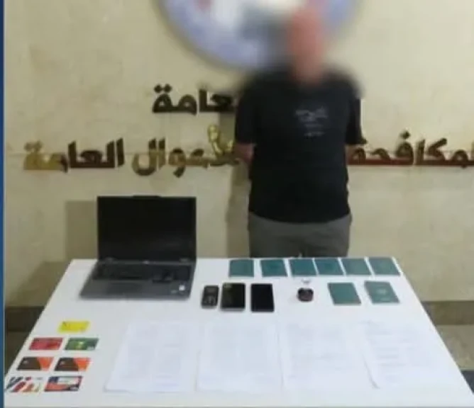 الداخلية : ضبط عنصر جنائي لقيامه بالنصب والإحتيال على المواطنين راغبى السفر للعمل بالخارج والإستيلاء على أموالهم