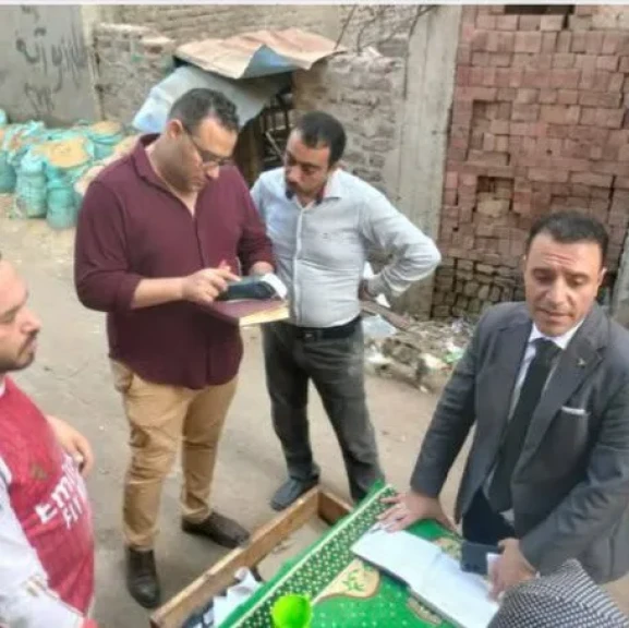 محافظ الدقهلية يكلف إدارة الحوكمه والمتابعة بمكتبه للمرور والتفتيش علي عدد من المخابز والجمعيات الزراعية ومحطات المياه ومراكز الشباب والنظافه بمركز ومدينة نبروه