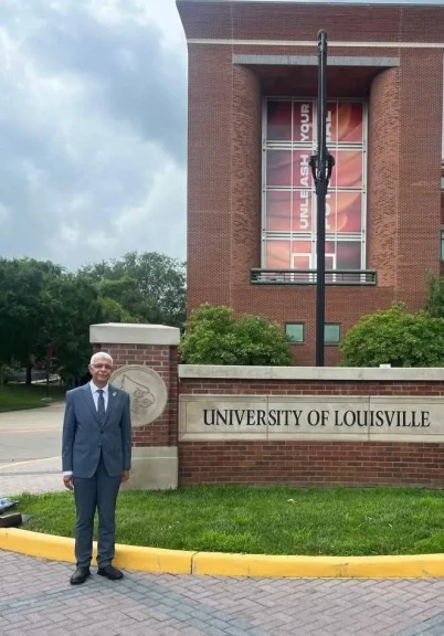 رئيس جامعة المنوفية فى زيارة لجامعة لويفيل بالولايات المتحدة الأمريكية