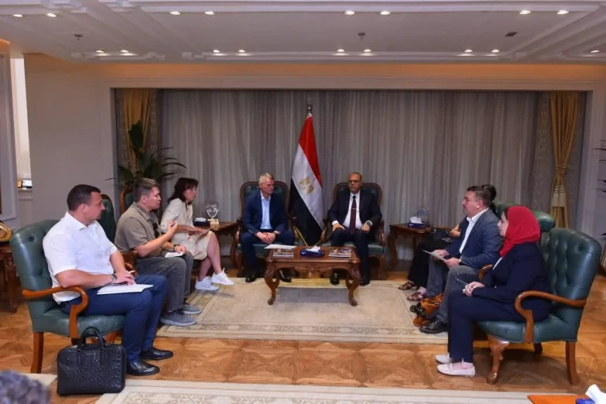 وزير العمل يستقبل وفدًا من شركة ” تيتان تو هولدينج” الروسية العاملة في مشروع الضبعة النووية”