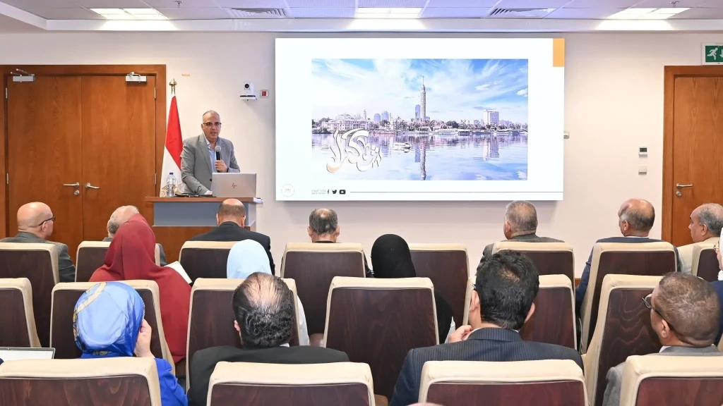وزير الري يشهد فعاليات ورشة العمل المنعقدة لمناقشة موقف إيراد نهر النيل