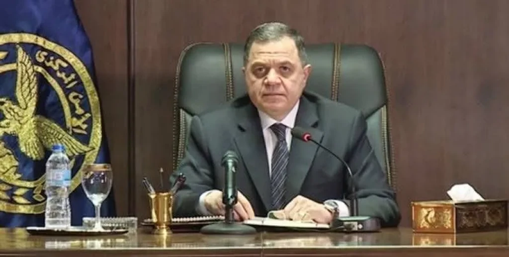 وزير الداخلية يهنئ الرئيس السيسي وقيادات الدولة بالذكرى الـ73 لثورة يوليو