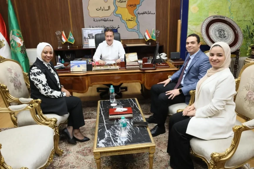 محافظ المنوفية يلتقي مسئولي مركز إبداع مصر الرقمية وتكنولوجيا المعلومات