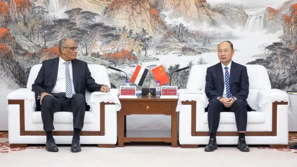 القابضة للبتروكيماويات تشهد توقيع اتفاق اطار مع ”CNCEC” في بكين