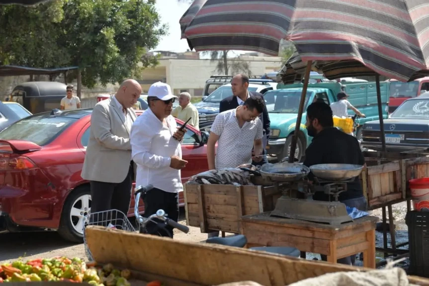 محافظ الدقهلية يصدر تعليمات مشددة لرفع الإشغالات وتنظيم المواقف العشوائية