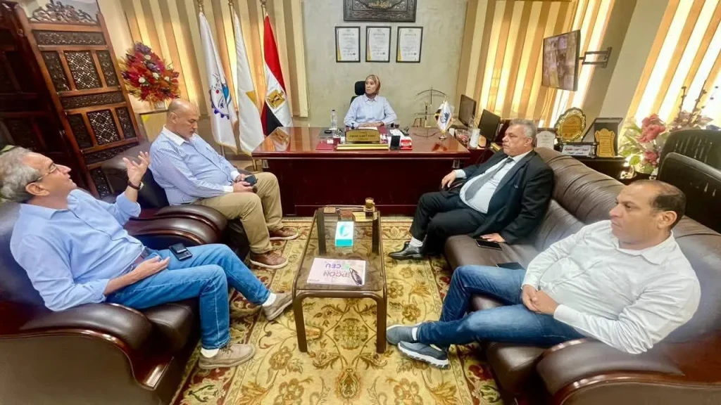مسئولو مدينة السويس الجديدة يستقبلون وفداً من شركة السويس للبترول