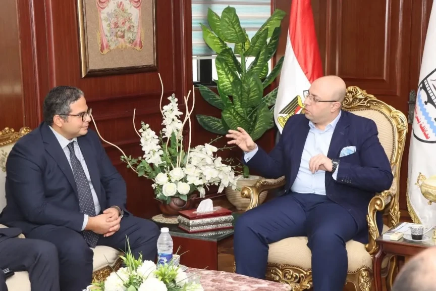 محافظ بني سويف يلتقي مسؤولى شركة دانون مصر