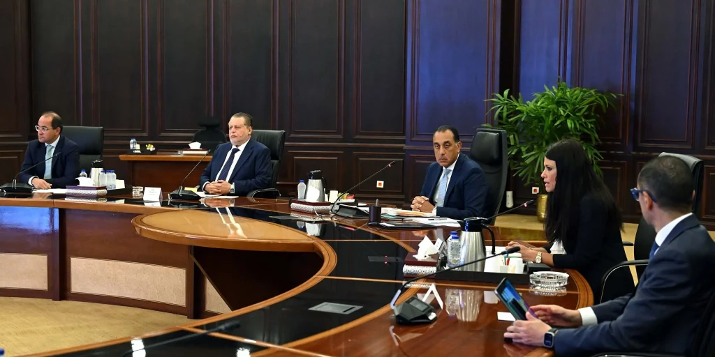 رئيس الوزراء يترأس اجتماع المجلس التنسيقي للسياسات المالية والنقدية