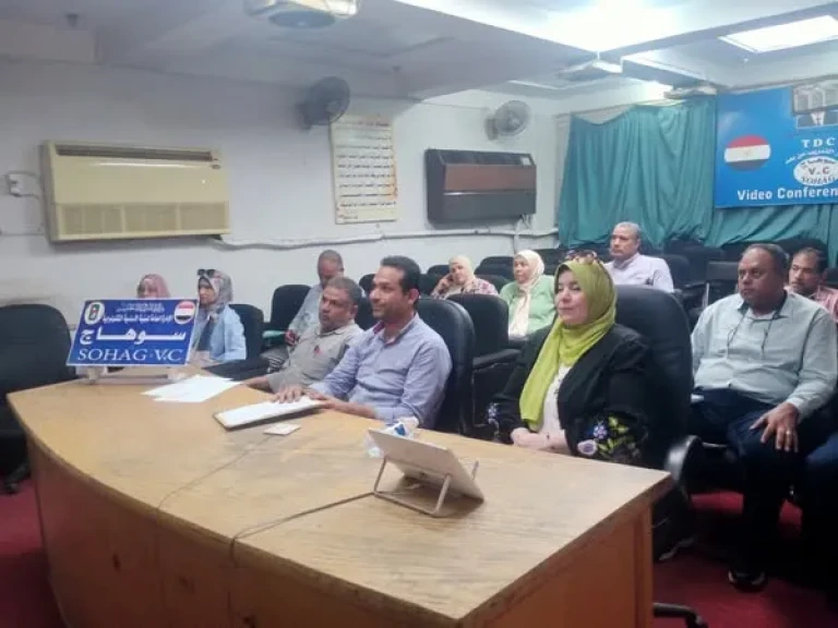 قمة تعليمية ترسم مستقبل المعلم المصري: تكاتف قيادي لدعم الباحثين وحل المشكلات نحو تنافسية عالمية