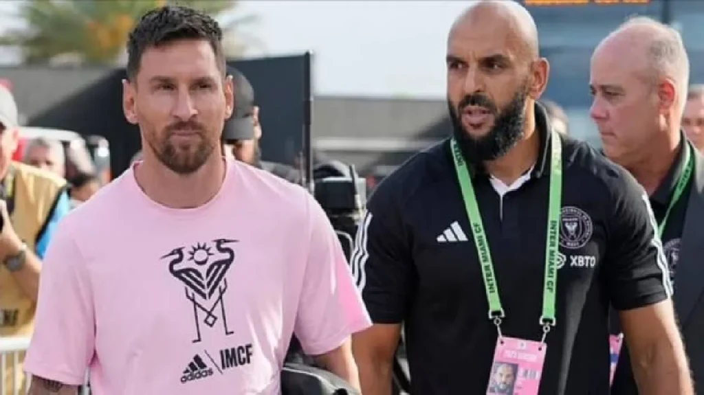 إيقاف حارس ميسي الشخصي في كأس الدوريات بسبب اقتحامه الملعب لفض شجار بين اللاعبين!