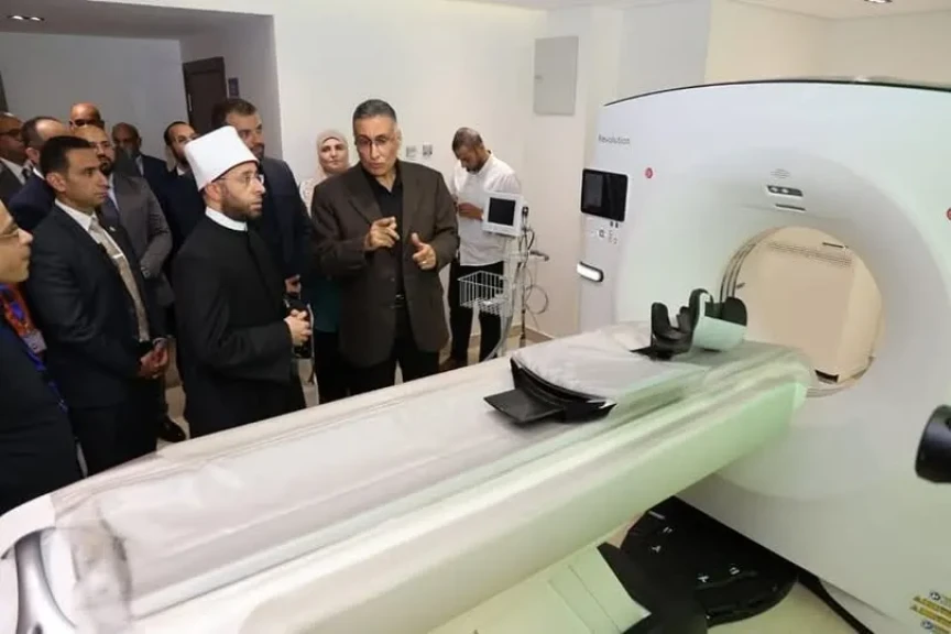 وزير الأوقاف يفتتح وحدة الأشعة المقطعية وعددًا من أعمال التطوير بمستشفى الدعاة