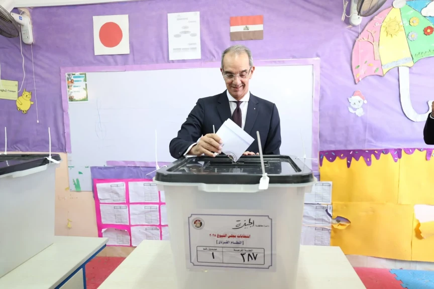 وزير الاتصالات: مجلس الشيوخ مؤسسة عريقة لها إسهامات وضاءة فى تاريخ مصر السياسى