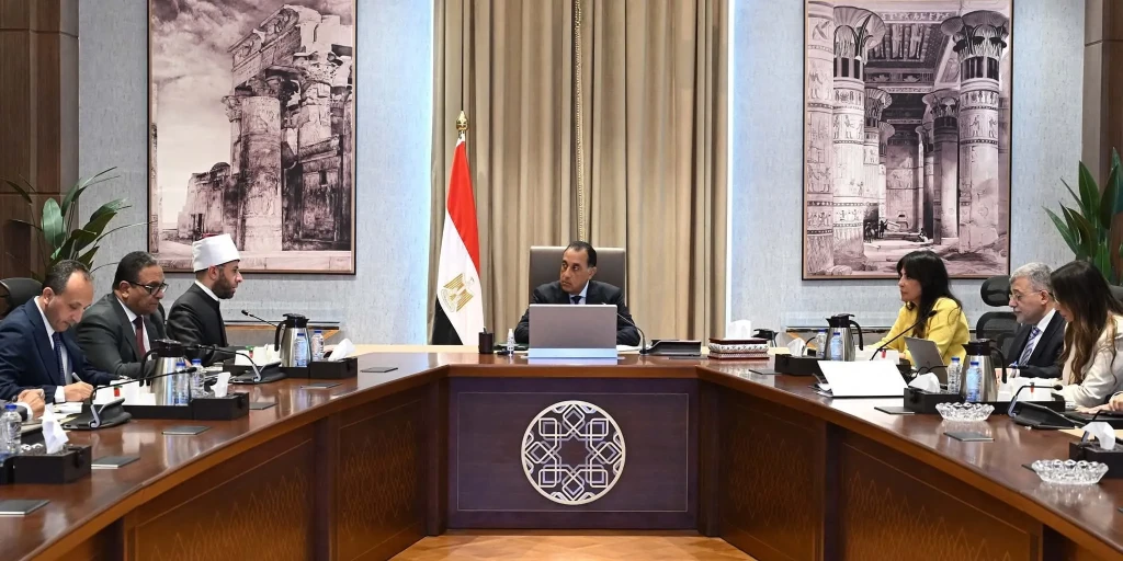 رئيس الوزراء يتابع جهود الوزارة وهيئة الأوقاف المصرية فيما يتعلق بإدارة مختلف أصول وأملاك الوقف