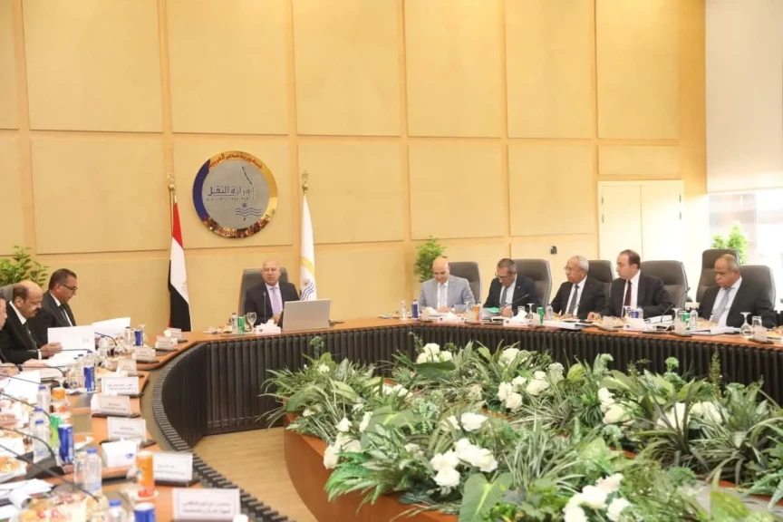 وزير الصناعة والنقل يترأس أعمال الجمعية العمومية العادية لشركة أكتا للنقل الجماعي