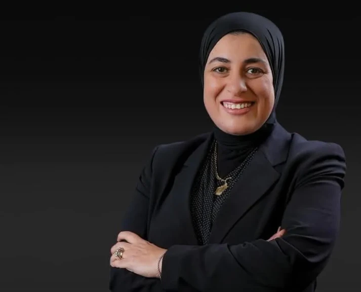 الاستاذة مروة حمزة