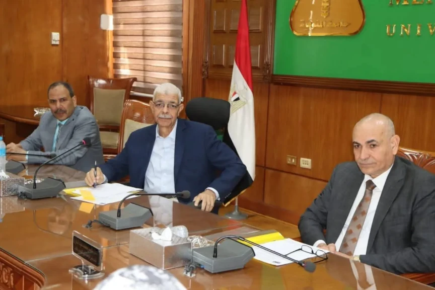 رئيس جامعة المنوفية يرأس إجتماع ضمان الجودة