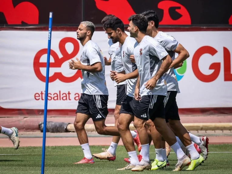 الأهلي يواصل تدريباته استعدادًا لمباراة مودرن سبورت بدوري نايل