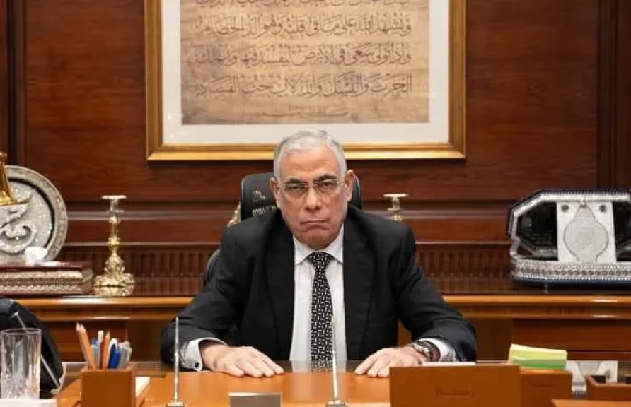 عاجل .. النيابة العامة تأمر بحبس 8 متهمين من التيك توكر لبثّهم مقاطع خادشة للحياء
