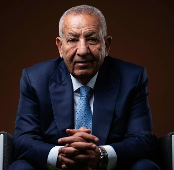 كامل أبو علي على غلاف فوربس الشرق الأوسط  ضمن قائمة أفضل 100 قائد للسياحة والضيافة