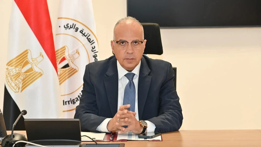 وزير الري 