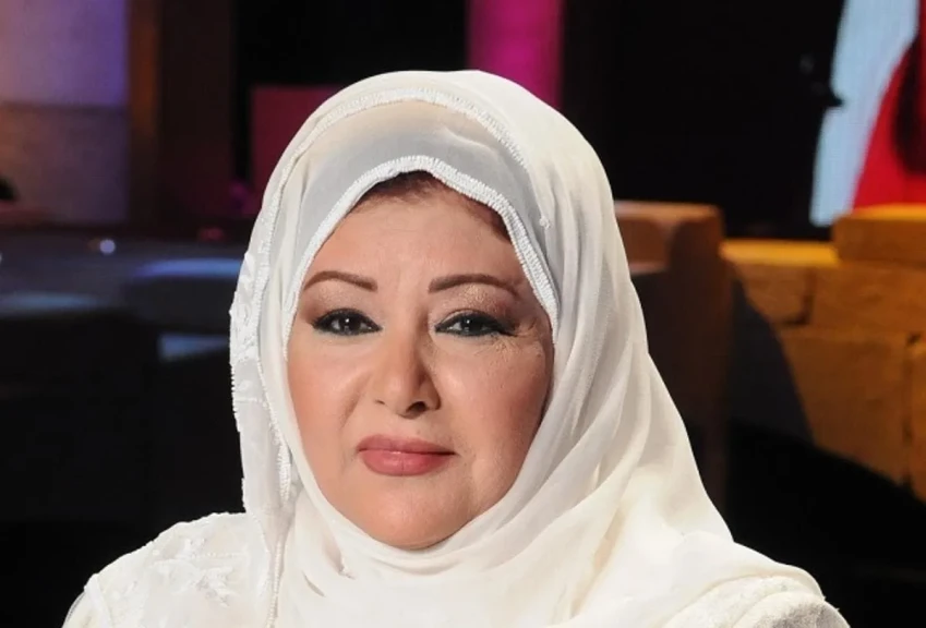 عفاف شعيب تكشف حقيقة إحراجها لـ أشرف فايق ورفضها لوضع يده عليها