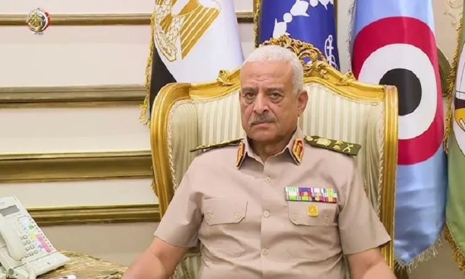 وزير الدفاع يشهد المشروع التعبوى لهيئة الاستخبارات العسكرية  . . فيديو