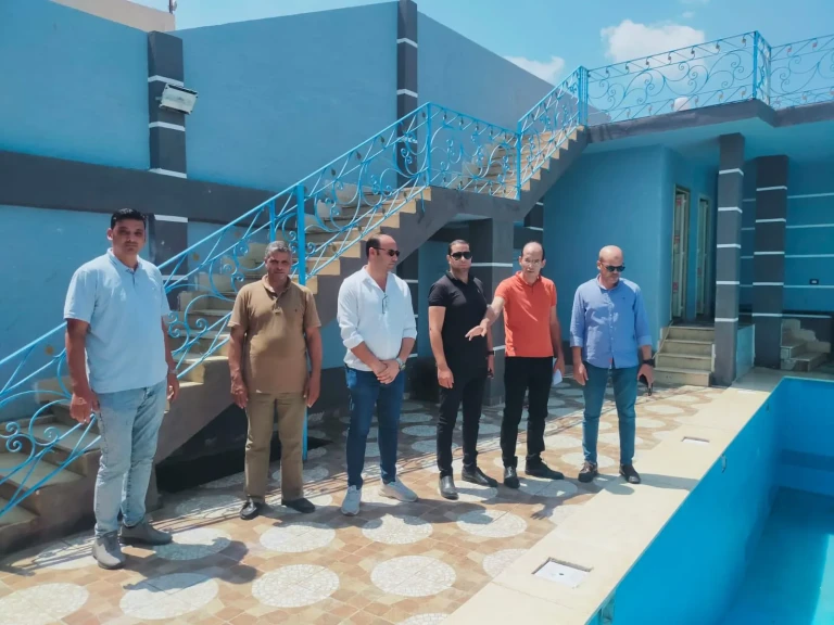 محافظ كفرالشيخ: متابعة تطبيق عوامل الأمن والسلامة بحمامات السباحة بالمنشآت الشبابية والأندية الرياضية للتأكد من الالتزام بتطبيق «الكود المصري»
