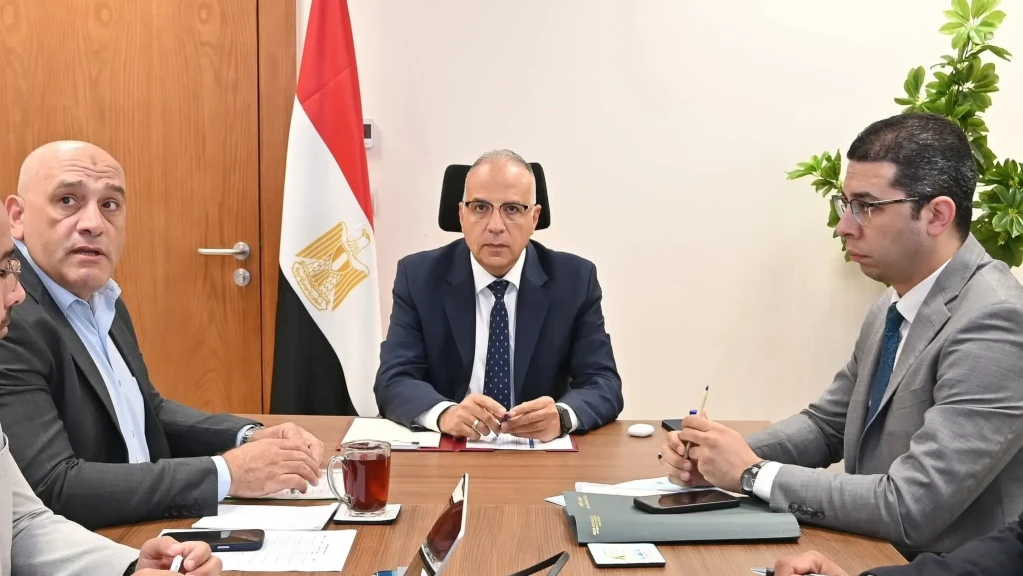 وزير الري يتابع أعمال التطوير الجارية بعدد من ملفات العمل بالوزارة