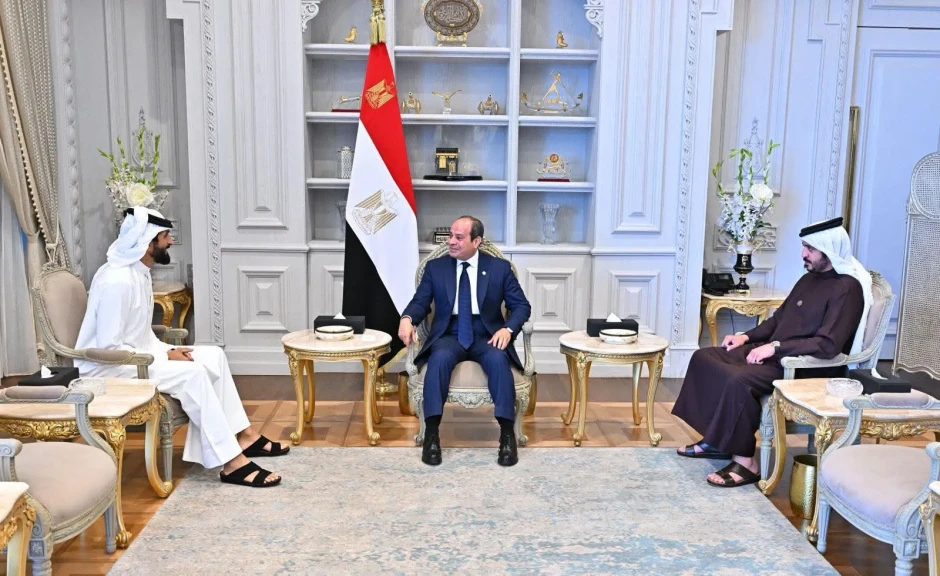 الرئيس السيسي يستقبل مستشار الأمن الوطني و قائد العمليات الخاصة بمملكة البحرين