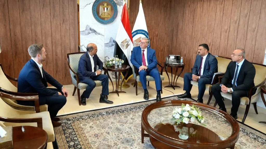 مصر تطلق برنامج مسح جيولوجي شامل لجذب الاستثمارات التعدينية بالتعاون مع IRH