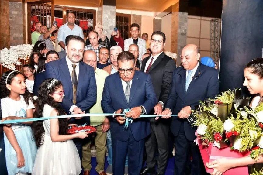 محافظ الدقهلية يفتتح حمام سباحة مديرية التعليم بالجلاء بتكلفة 4,5 مليون جنيه