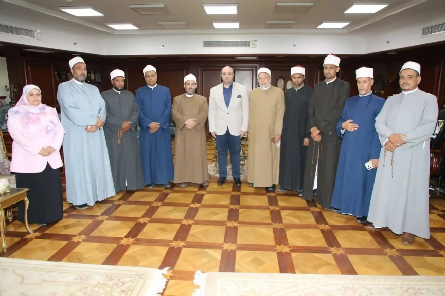 محافظ بني سويف  يلتقى وفد مجمع البحوث الإسلامية