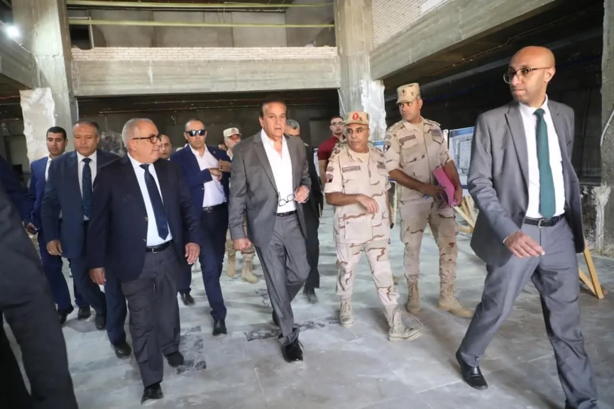 وزير الصحة يتفقد مشروع إنشاء مستشفى التأمين الصحي بالعاصمة الإدارية 2