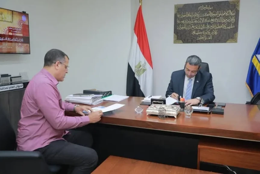 محافظ دمياط يعتمد نتيجة الدور الثاني للشهادة الإعدادية العامة  للعام الدراسي ٢٠٢٥/٢٠٢٤