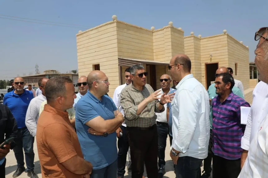 محافظ الجيزة : إنشاء موقف عام جديد بأطفيح علي مساحة ٢٠٠٠م٢ للقضاء على المواقف العشوائية وتيسير حركة المواطنين