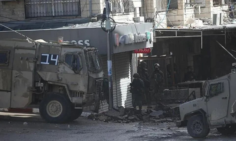 إصابة 58 فلسطينيا بالرصاص خلال اقتحام قوات الاحتلال مدينتي رام الله والبيرة
