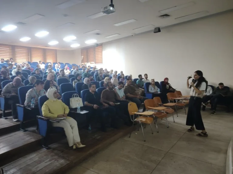 كلية طب المستنصرية ببغداد تختتم الدورة التأهيلية لخريجي العام الدراسي 2023-2024