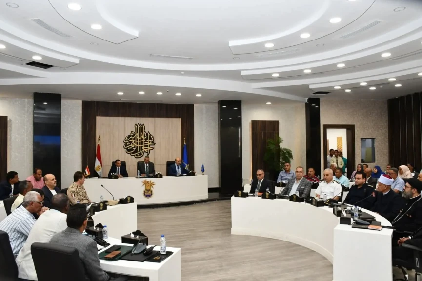 محافظ أسوان: التصالح في مخالفات البناء أولوية لتحقيق الإستقرار المجتمعي