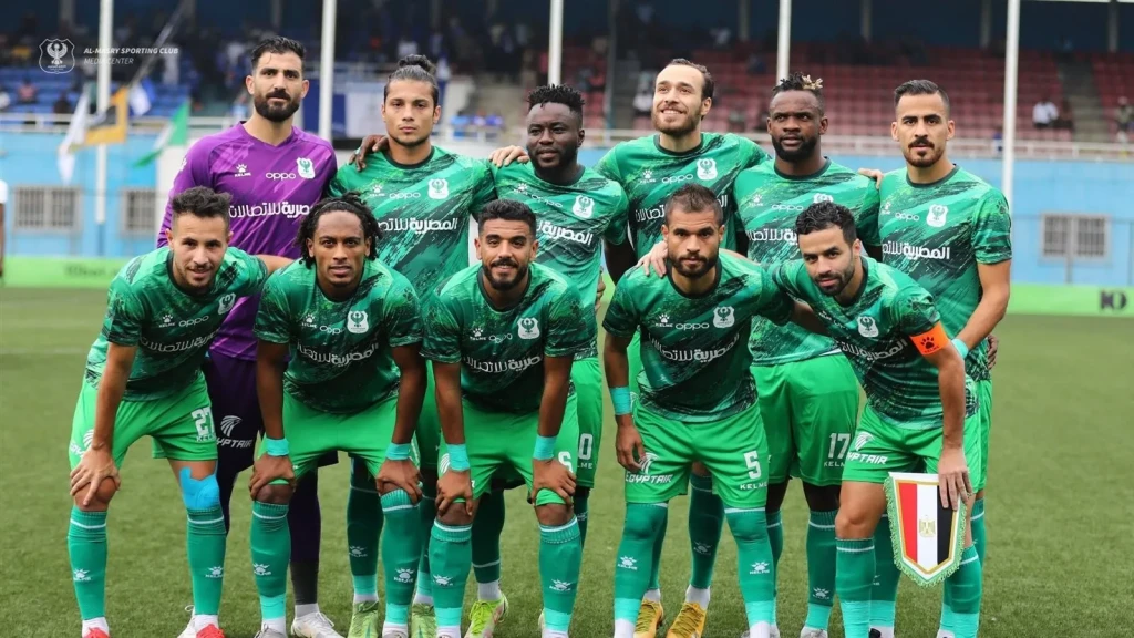محافظ بورسعيد يهنئ جماهير النادي المصري بتصدر النادى جدول الدوري الممتاز