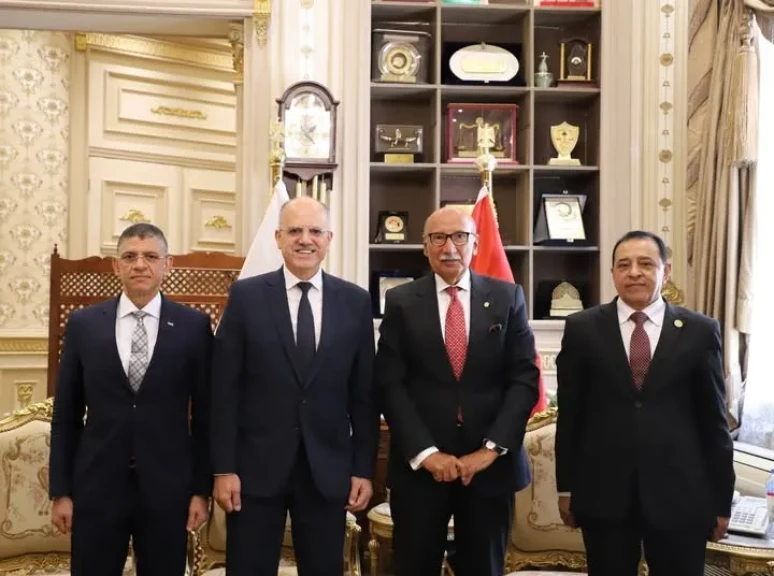رئيس محكمة النقض رئيس مجلس القضاء الأعلى يستقبل رئيس الجامعة الألمانية بالقاهرة
