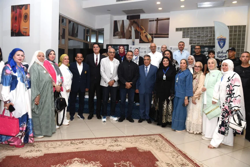 محافظ الدقهلية يشهد احتفال نادي جزيرة الورد بذكرى المولد النبوي الشريف بحضور الداعية مصطفى حسني
