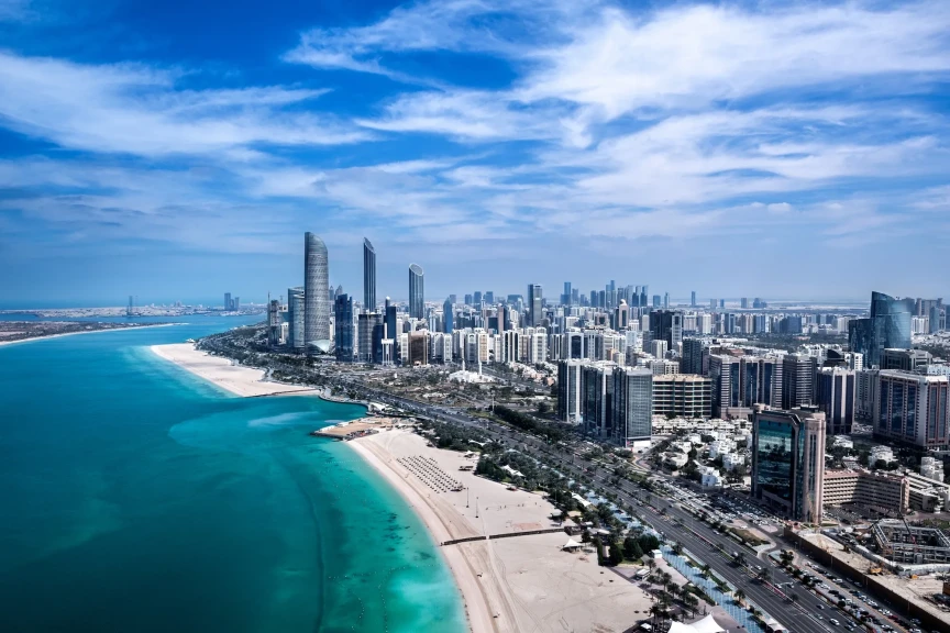 أسبوع مطوّري تطبيقات الهواتف الذكية في أبوظبي بالشراكة مع مكتب أبوظبي للمؤتمرات والمعارض التابع لدائرة الثقافة والسياحة