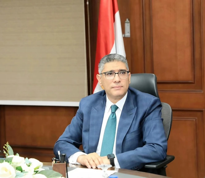 محافظ الجيزة: ضبط ٢٢٥٨ قضية تموينية بإجمالي ٦٣٥ طن مضبوطات