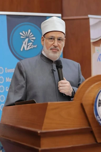 وكيل الأزهر يطالب خريجي الدفعة 58 في كلية الشريعة والقانون بالقاهرة بنصرة الحق والعدل