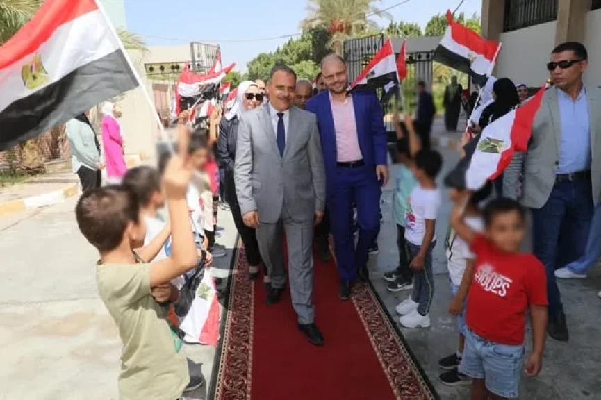 محافظ الشرقية يزور دار المدينة المنورة لرعاية الأيتام بمدينة العاشر من رمضان ويتفقد حضانة براعم التوحيد النموذجية بجمعية أنصار السنة المحمدية بالمدينة